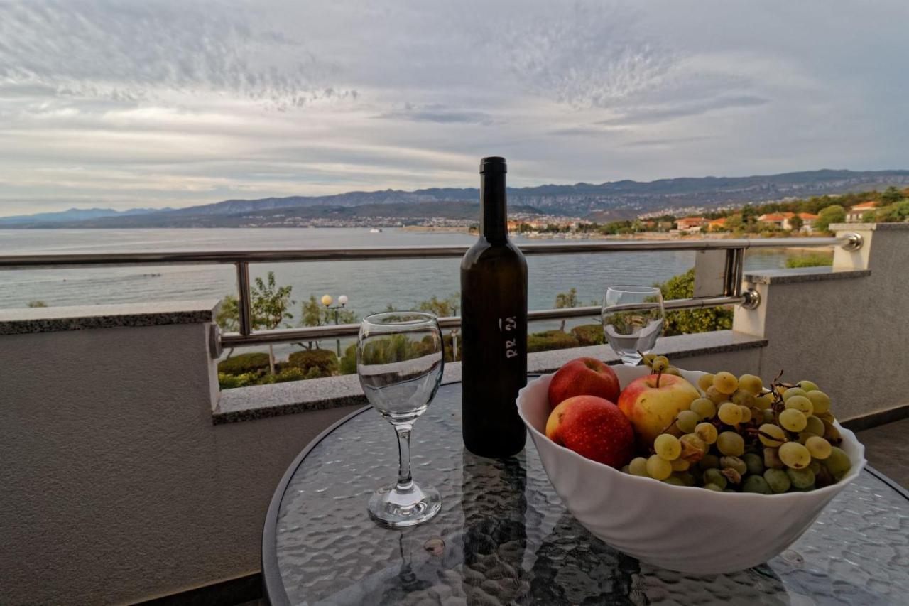 App Marin Appartement Šilo Buitenkant foto