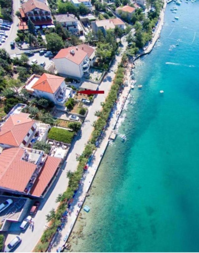 App Marin Appartement Šilo Buitenkant foto